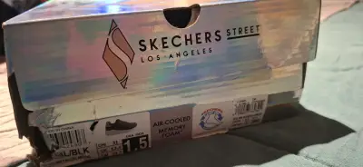 Zapatillas Skechers Street para niñas negras - miniatura 1