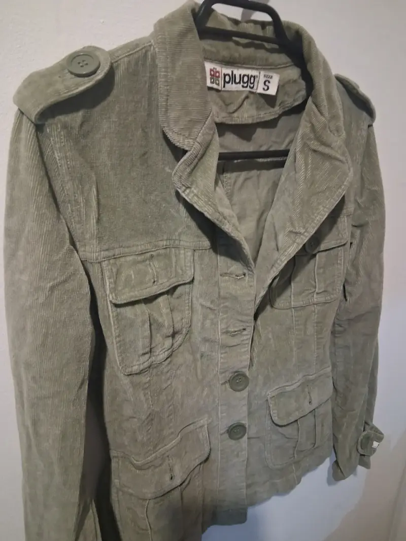 Chaqueta de cotele verde oliva Plugg talla S - 6