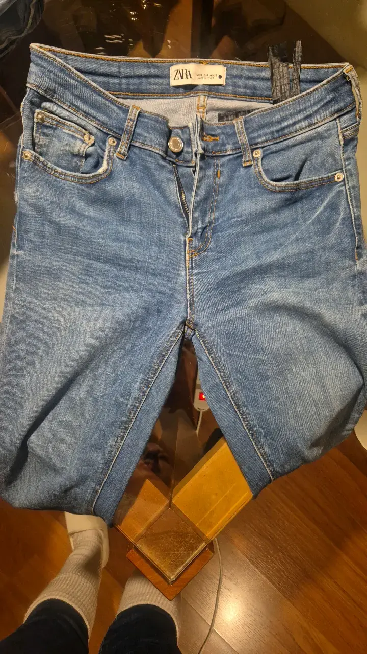 Jeans azul Zara para mujer talla 38 - 1