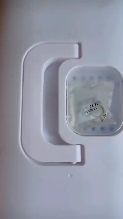 Caja de arena para gatos con tapa y filtro - miniatura 3