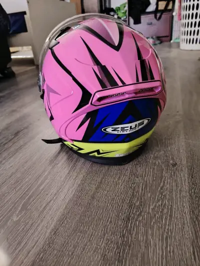 Casco de moto Zeus rosa con diseño gráfico - miniatura 4