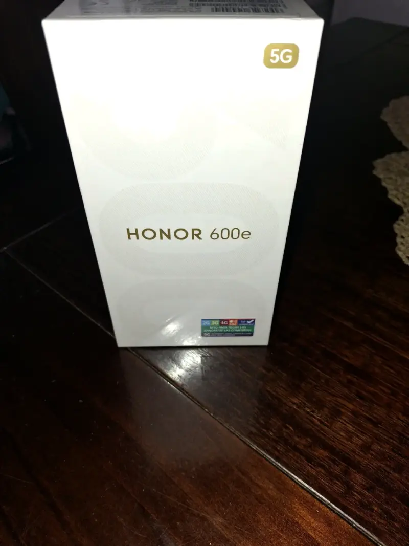 Smartphone Honor 600e 5G nuevo en caja