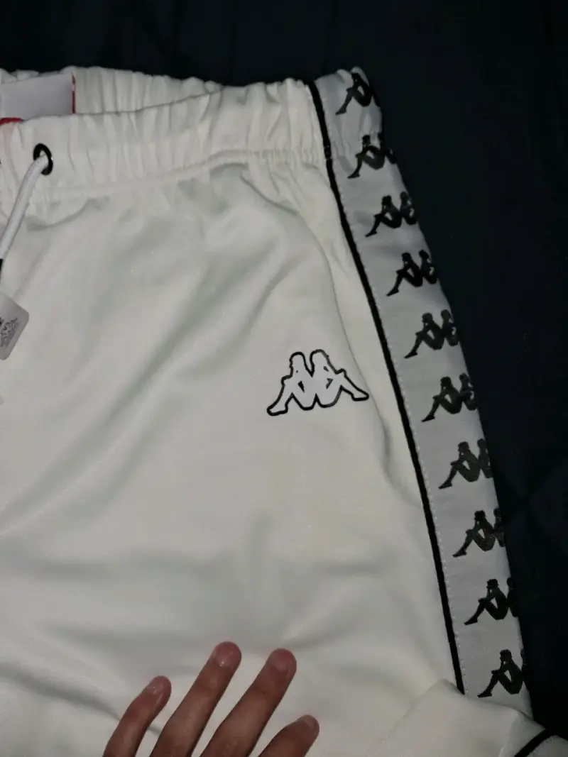 Pantalón deportivos blanco Kappa con logo - 2
