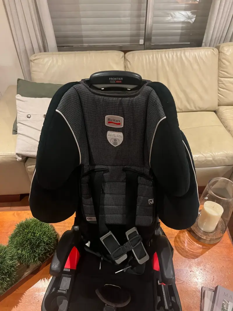 Silla de auto Britax Frontier negra para niños - 2