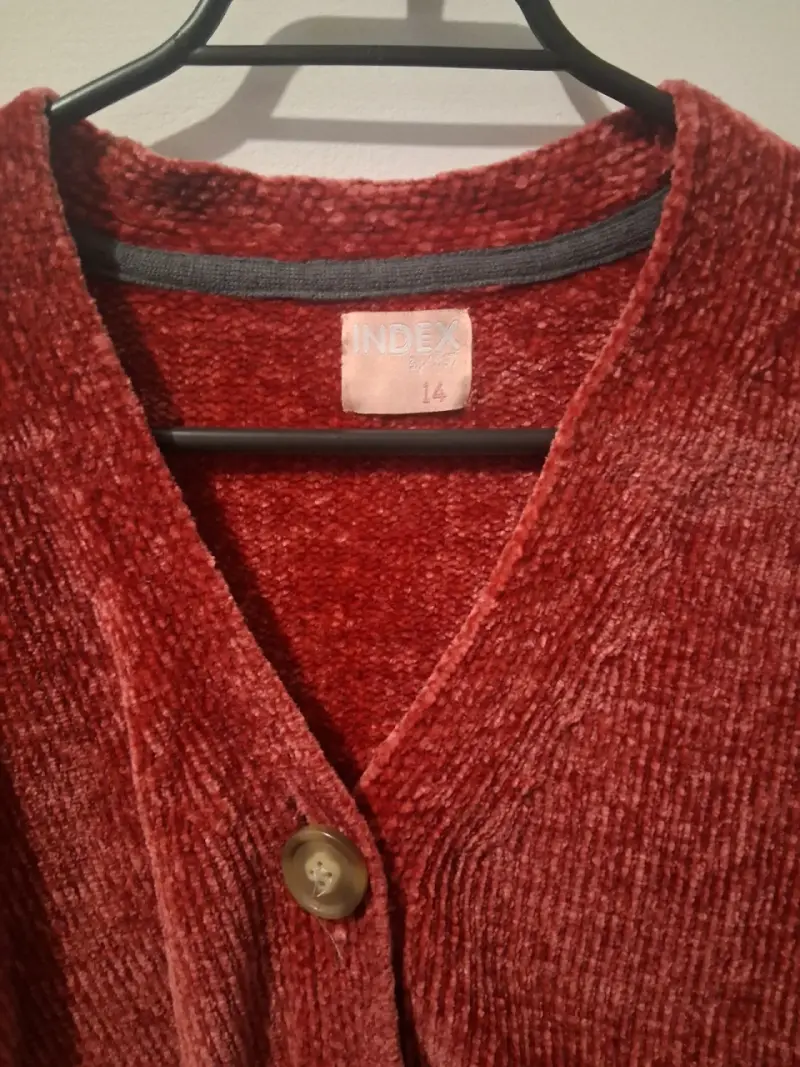 Cárdigan de chenille rojo con botones - 2
