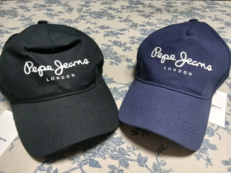 Gorras Pepe Jeans London negras y azules - 1