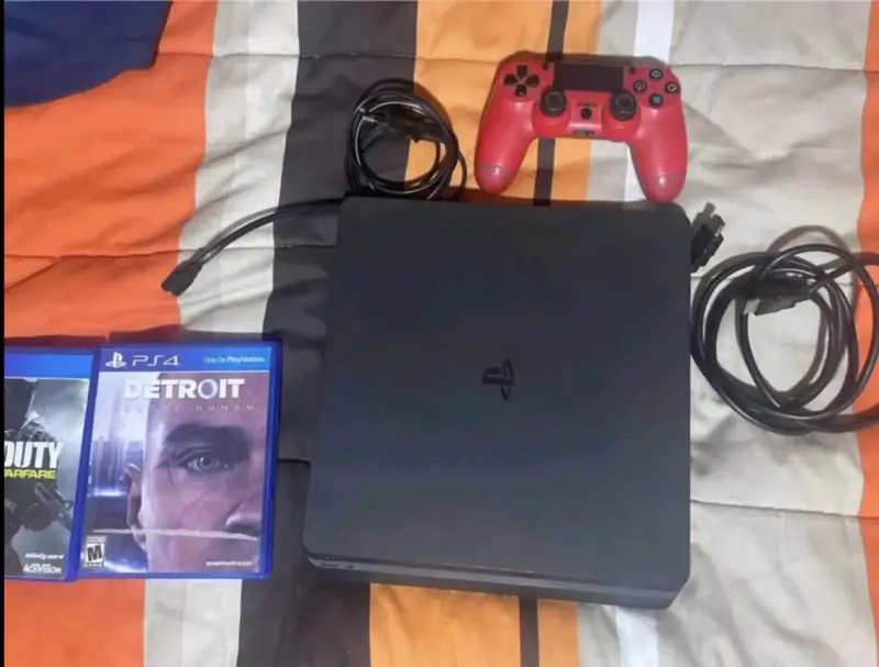 Consola PS4 Slim con Control Rojo y Juegos