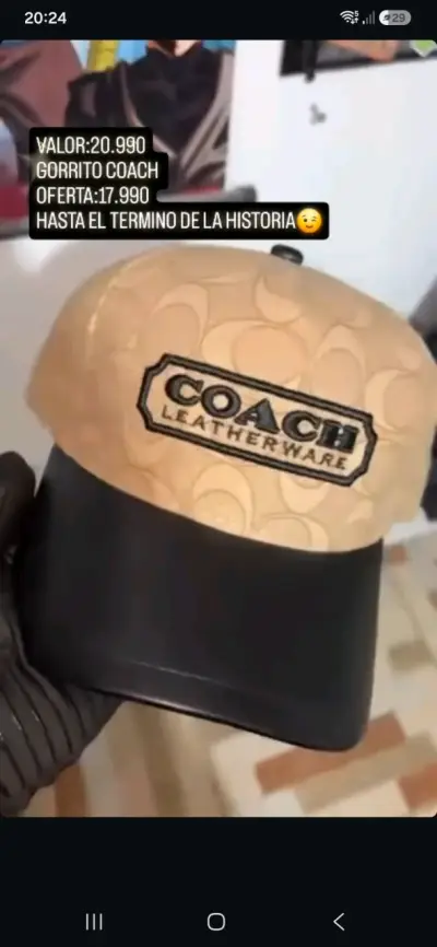 Gorra Coach de cuero beige y negro - miniatura 1