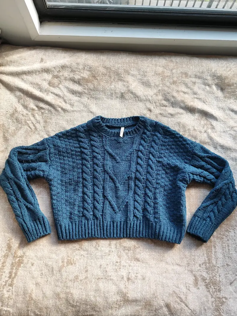 Suéter tejido azul para mujer