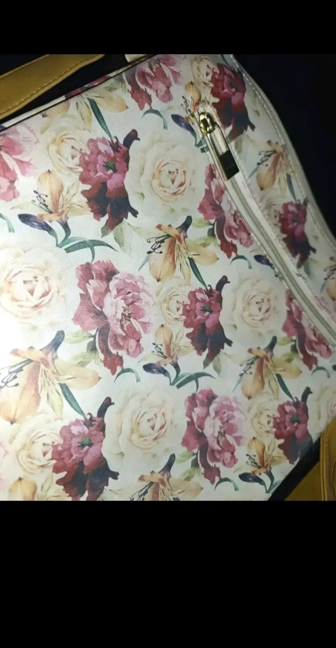 Bandolera floral con correa ajustable - 4