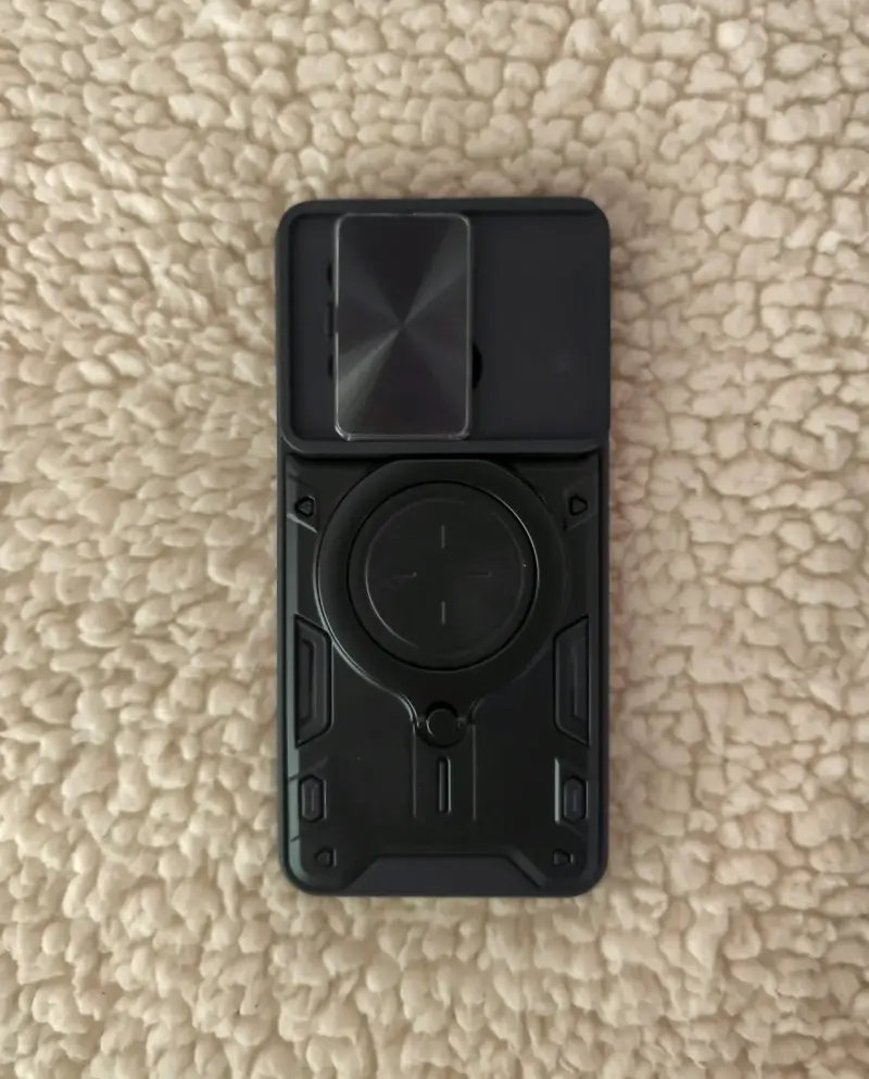 Funda protectora para celular con soporte - 2