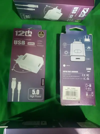 Cargador USB Super Rápido Lightning y Tipo C - miniatura 3