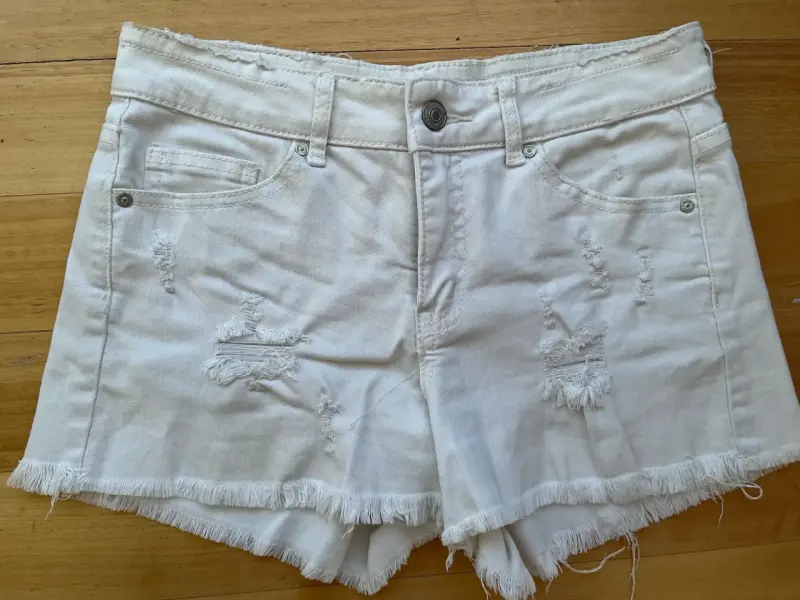 Shorts de mezclilla blancos desgastados Foster - 2
