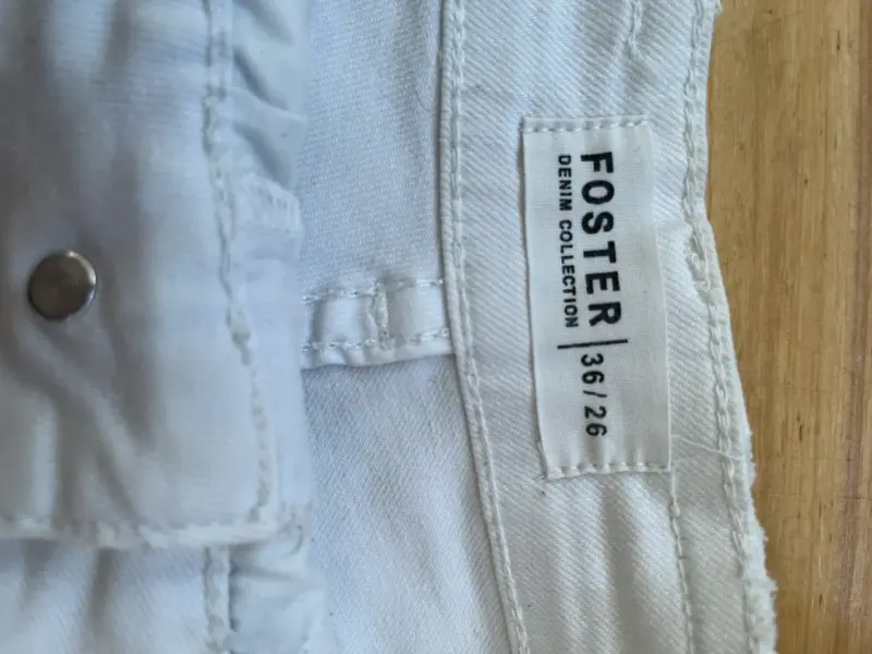 Shorts de mezclilla blancos desgastados Foster - 3