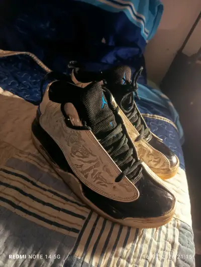 Zapatillas deportivas Air Jordan gris y verde - miniatura 3