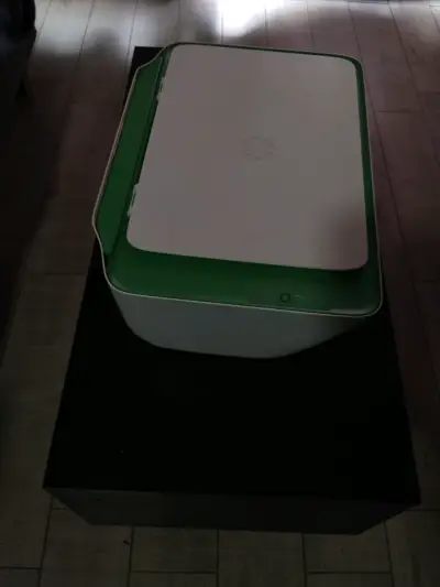 Impresora multifuncional HP DeskJet color verde - miniatura 2