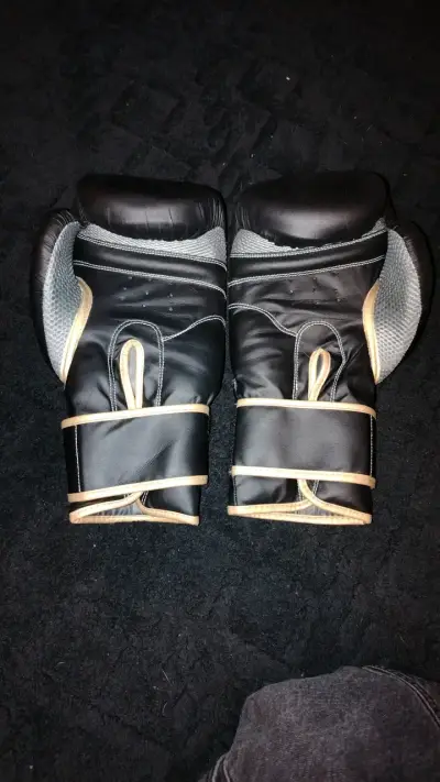 Guantes de Boxeo Reebok Negros - miniatura 1