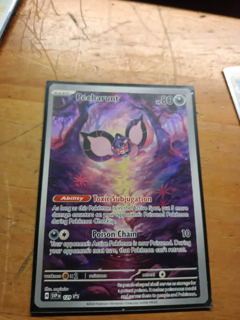 Carta Pokémon Pecharunt Holo Rara