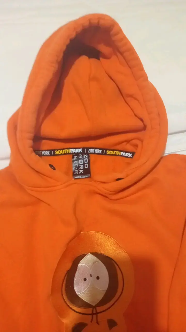 Polerón naranja con capucha Zoo York y diseño de South Park - 2