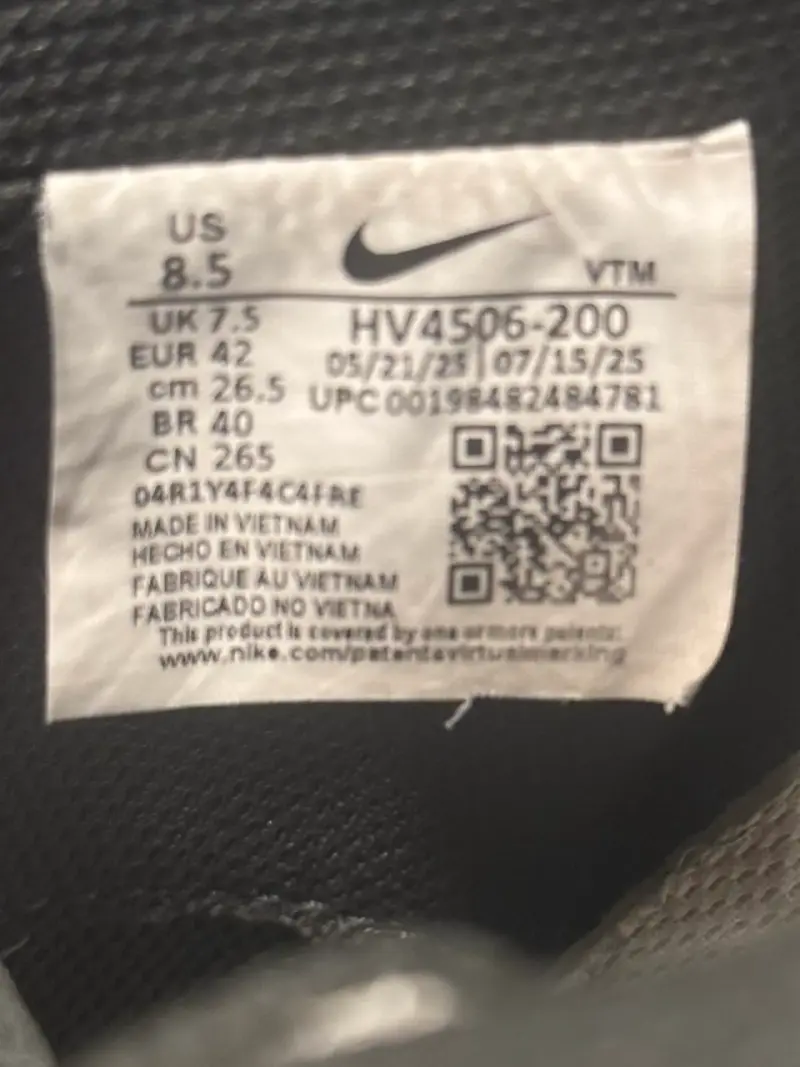 Zapatillas Nike originales beige y negras - 5