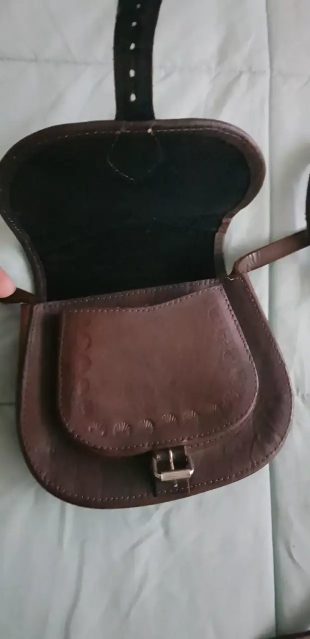 Cartera de cuero con diseño étnico - 3