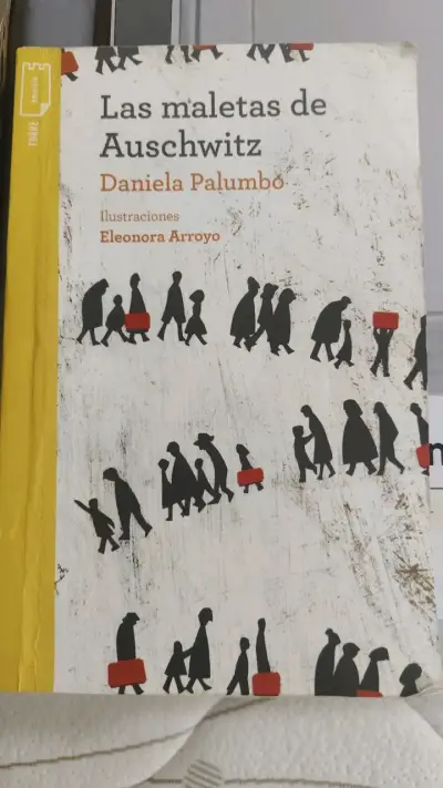 'Las maletas de Auschwitz' de Daniela Palumbo - miniatura 1