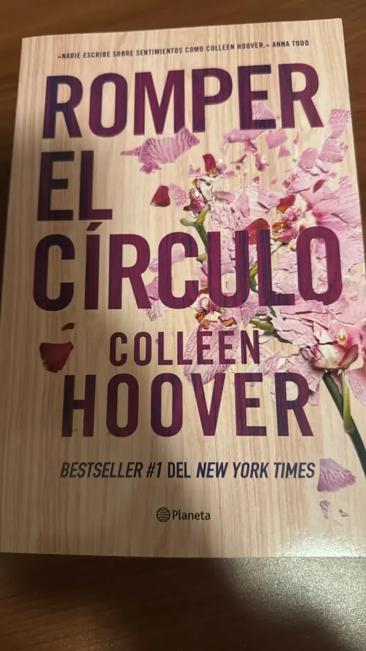 Libro 'Romper el Círculo' de Colleen Hoover - 6