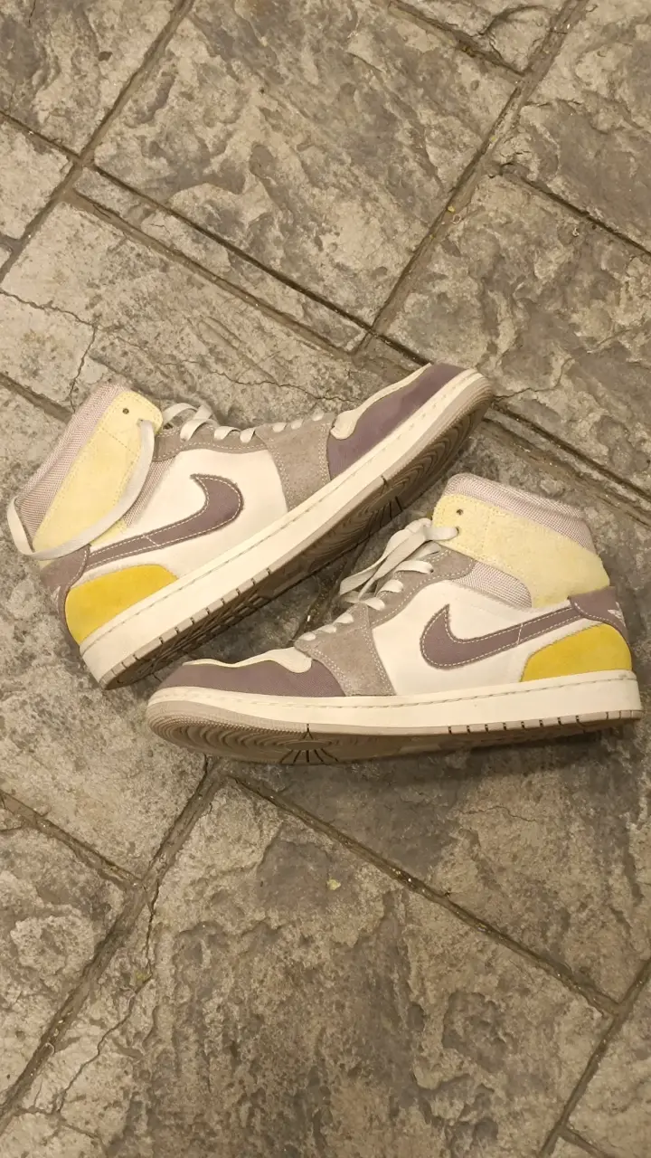 Nike Air Jordan 1 Mid SE craft 10US - 2