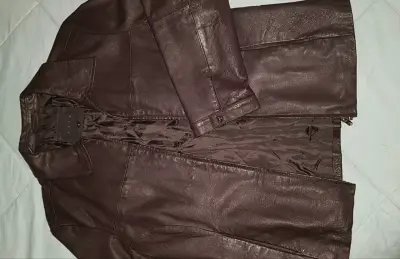 Chaqueta de cuero marrón talla S - miniatura 2