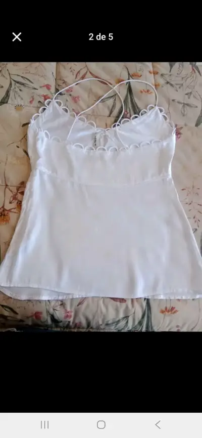 Blusa blanca de encaje para mujer - miniatura 2
