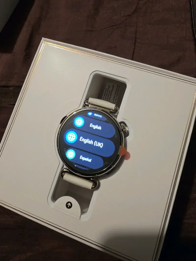 Smartwatch Huawei Watch GT 6 con correa blanca - 4