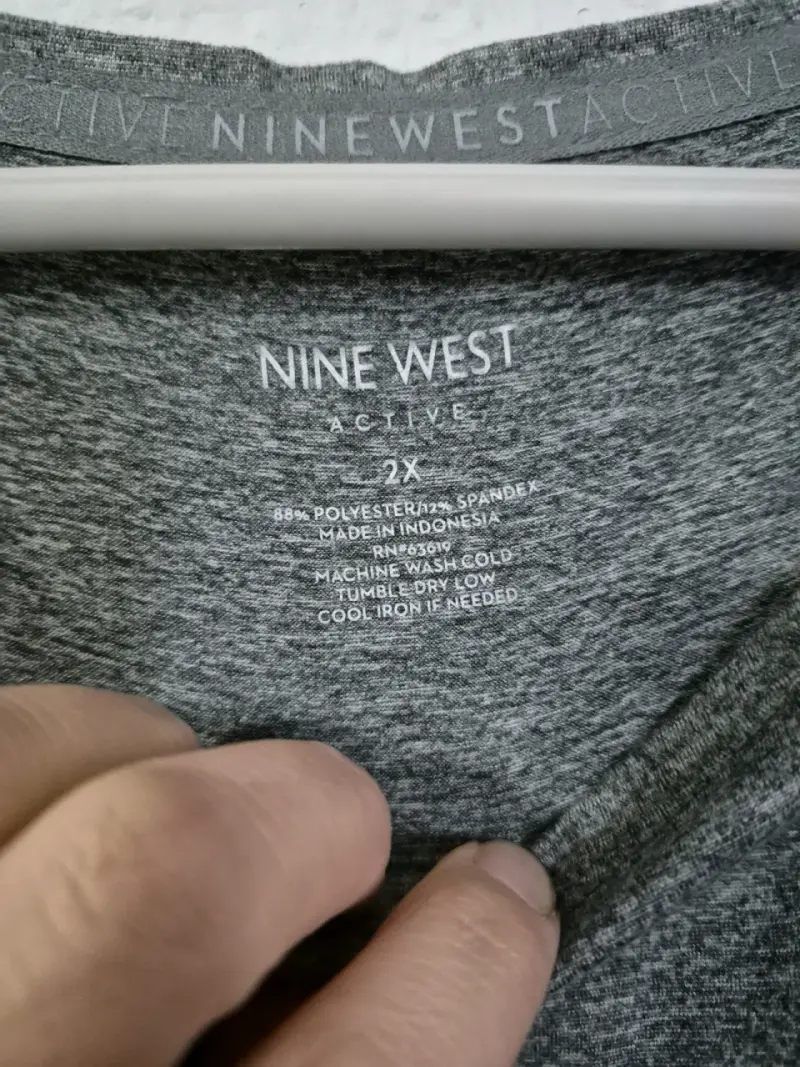 Polera Gris Nine West Active Talla 2X - 3