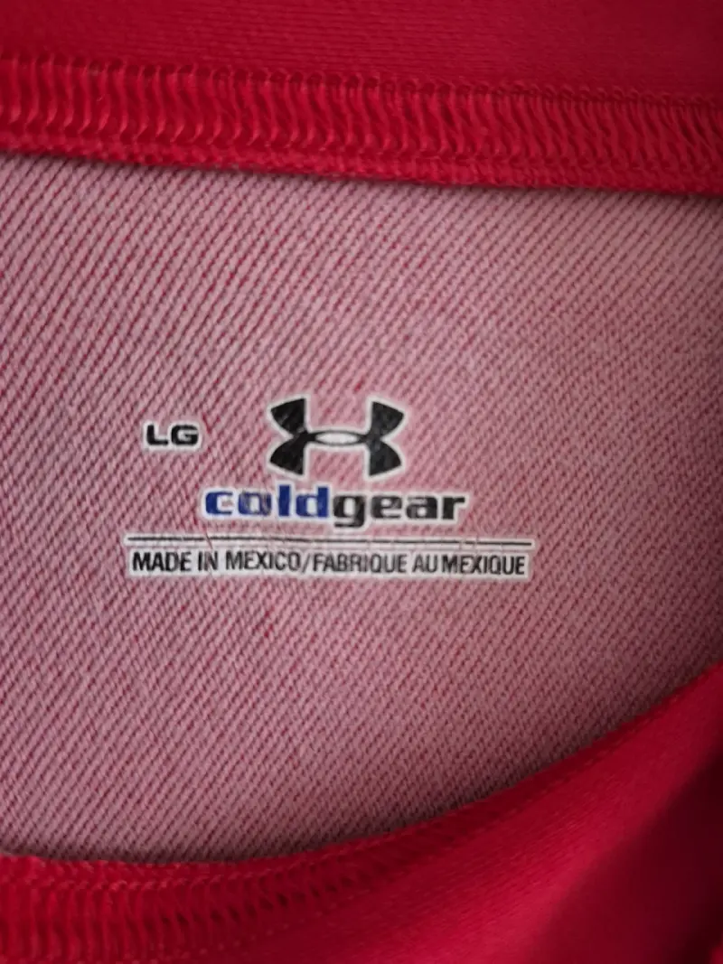 Polera térmica roja Under Armour ColdGear - 3