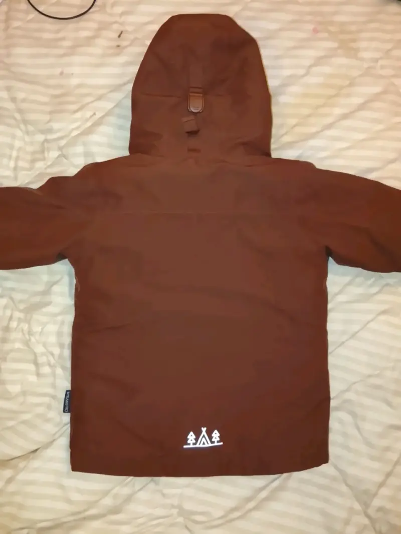 Casaca infantil café Lippi talla 3/4 - 5