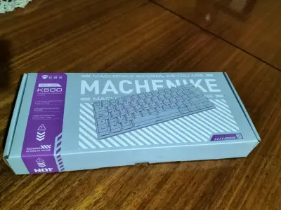 Teclado Mecánico Machenike K600 Retroiluminado - miniatura 1