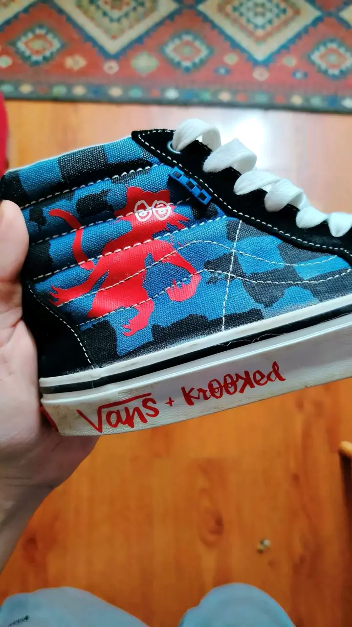 Zapatillas Vans x Krooked edición especial - 2