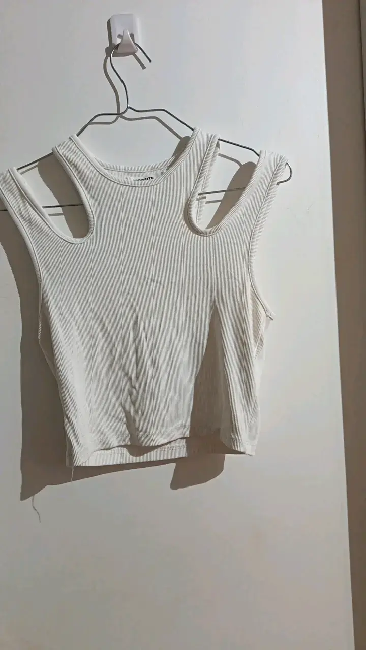 Top sin mangas blanco para mujer