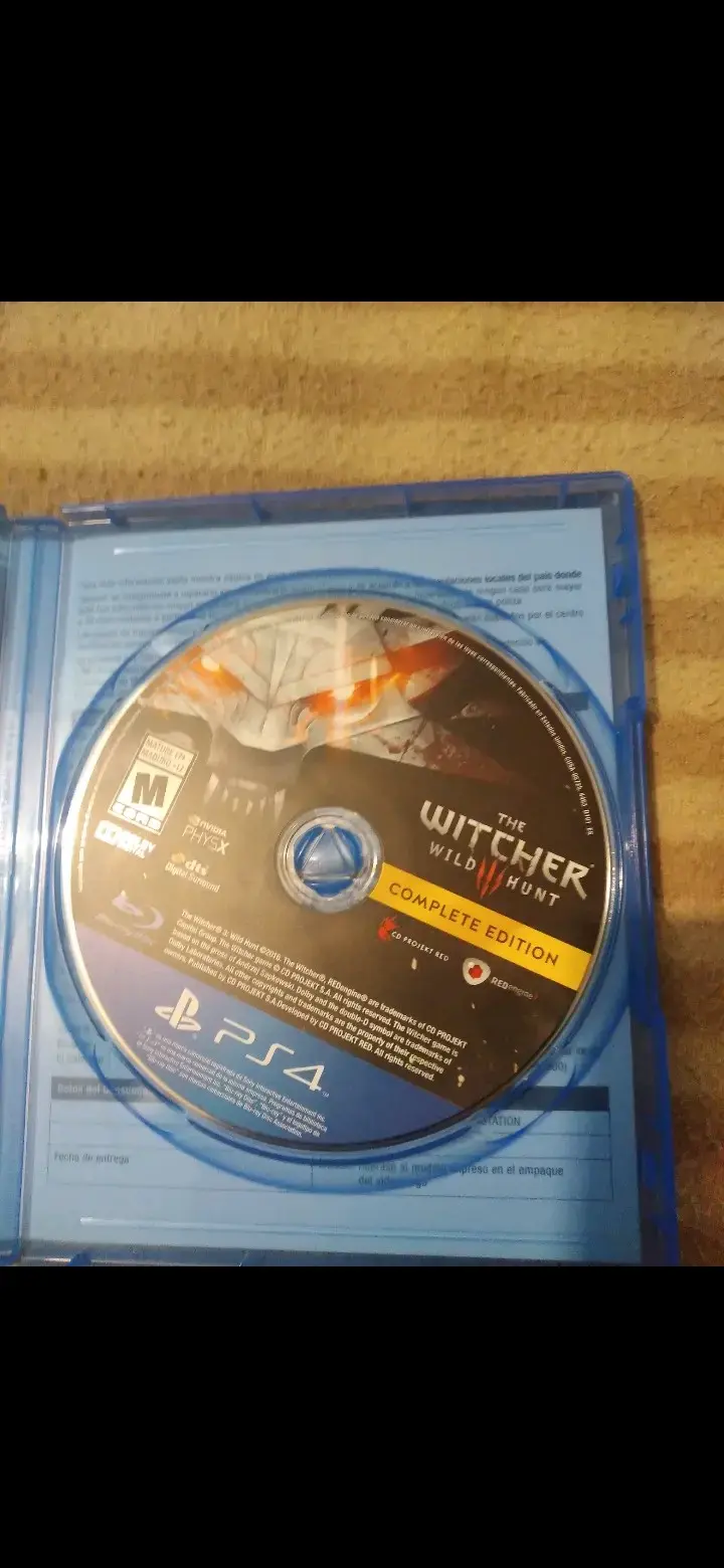 The Witcher 3: Wild Hunt Complete Edition PS4 - 2