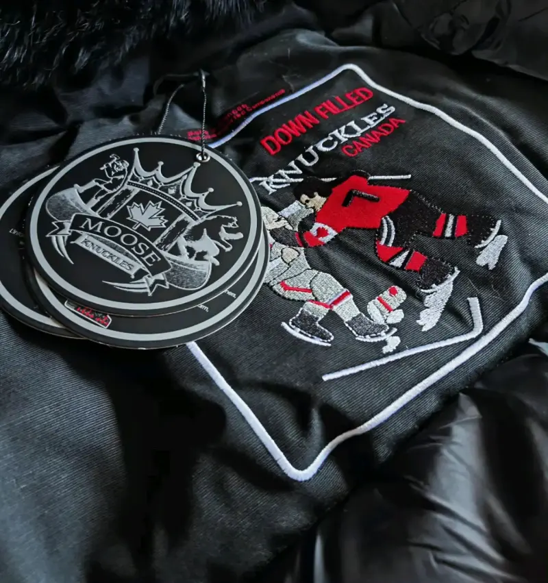 Chaqueta de Invierno Moose Knuckles Negra - 3