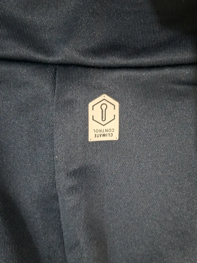 Polerón con capucha azul marino Umbro - 5