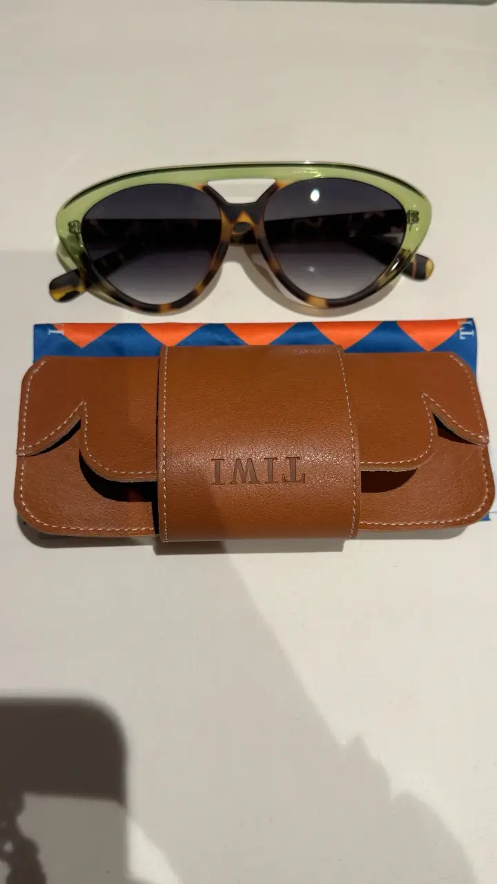 Gafas TIWI de Sol Estilo Retro Verde y Carey - 1