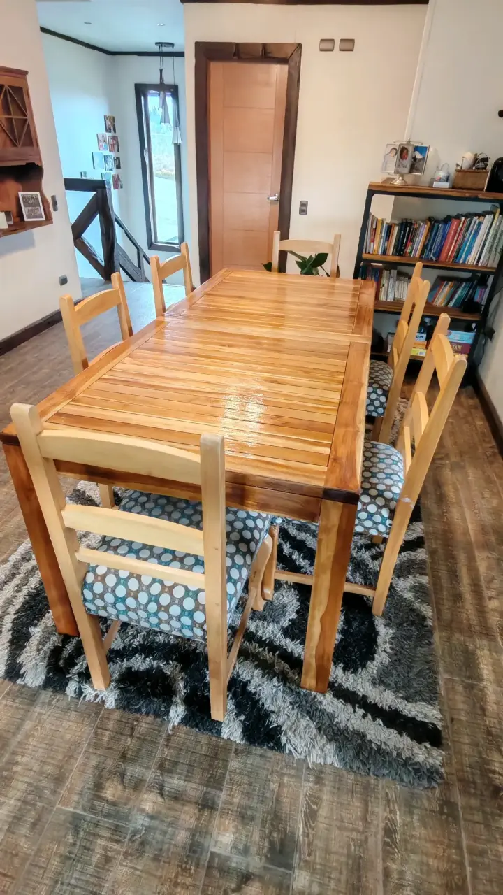 Juego de comedor de madera con 6 sillas - 2