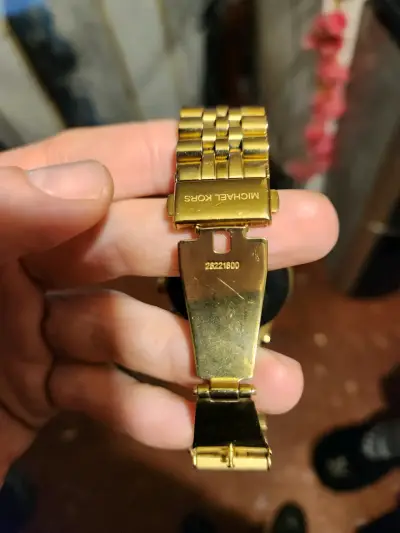 Reloj inteligente dorado Michael Kors - miniatura 3