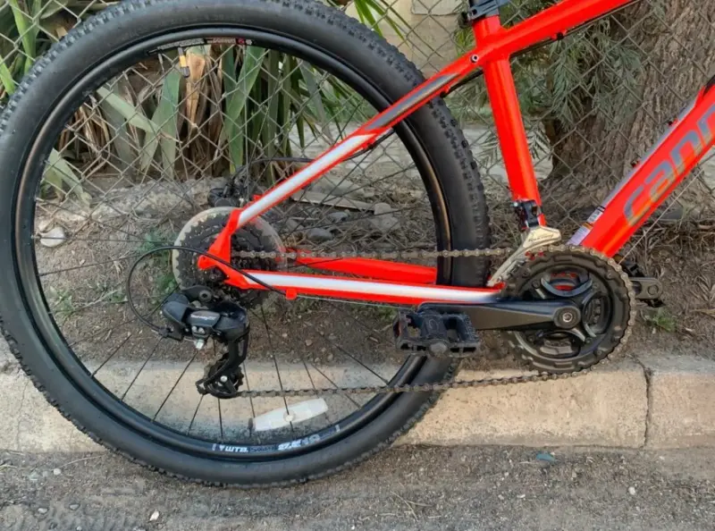 Bicicleta Cannondale - 2