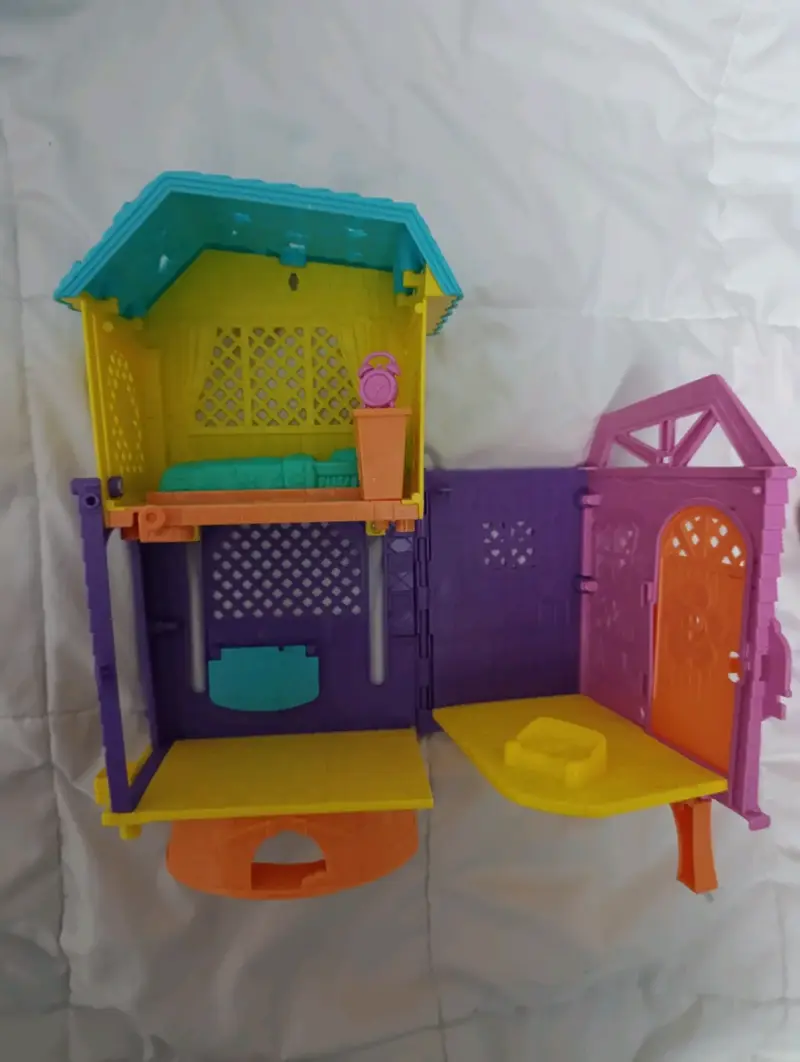 Casa de muñecas de juguete - 2