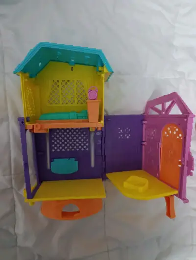 Casa de muñecas de juguete - miniatura 2