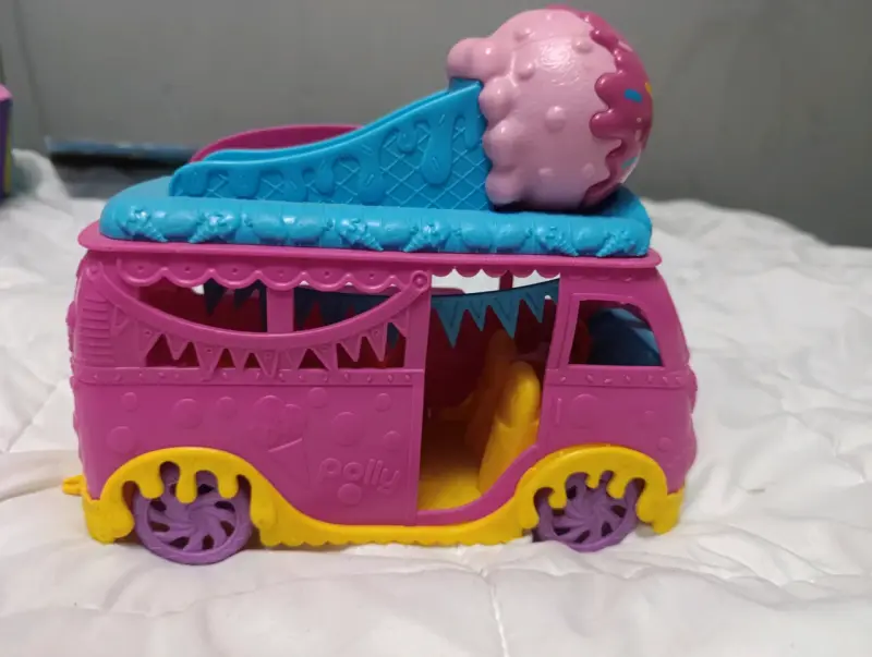 Camioneta de Helados Polly pocket - 3