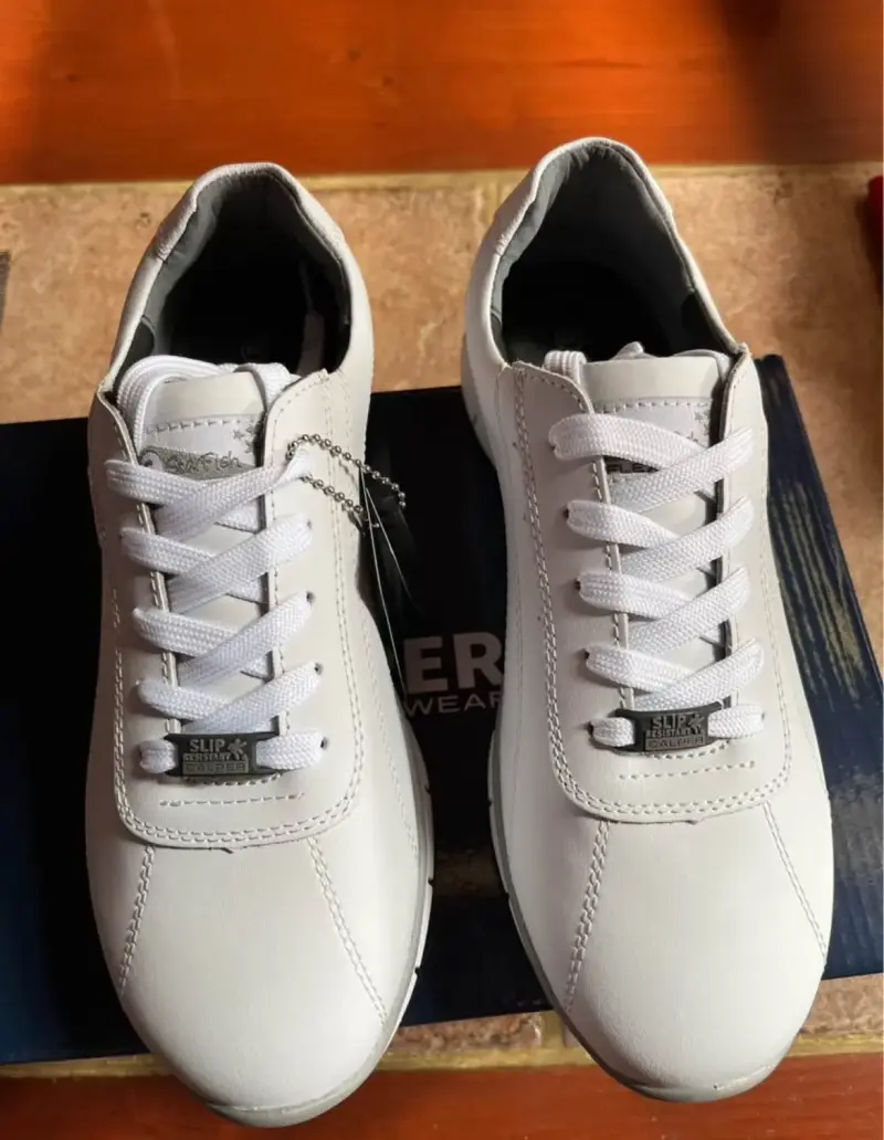 Zapatillas blancas Calper nro 39 - 1