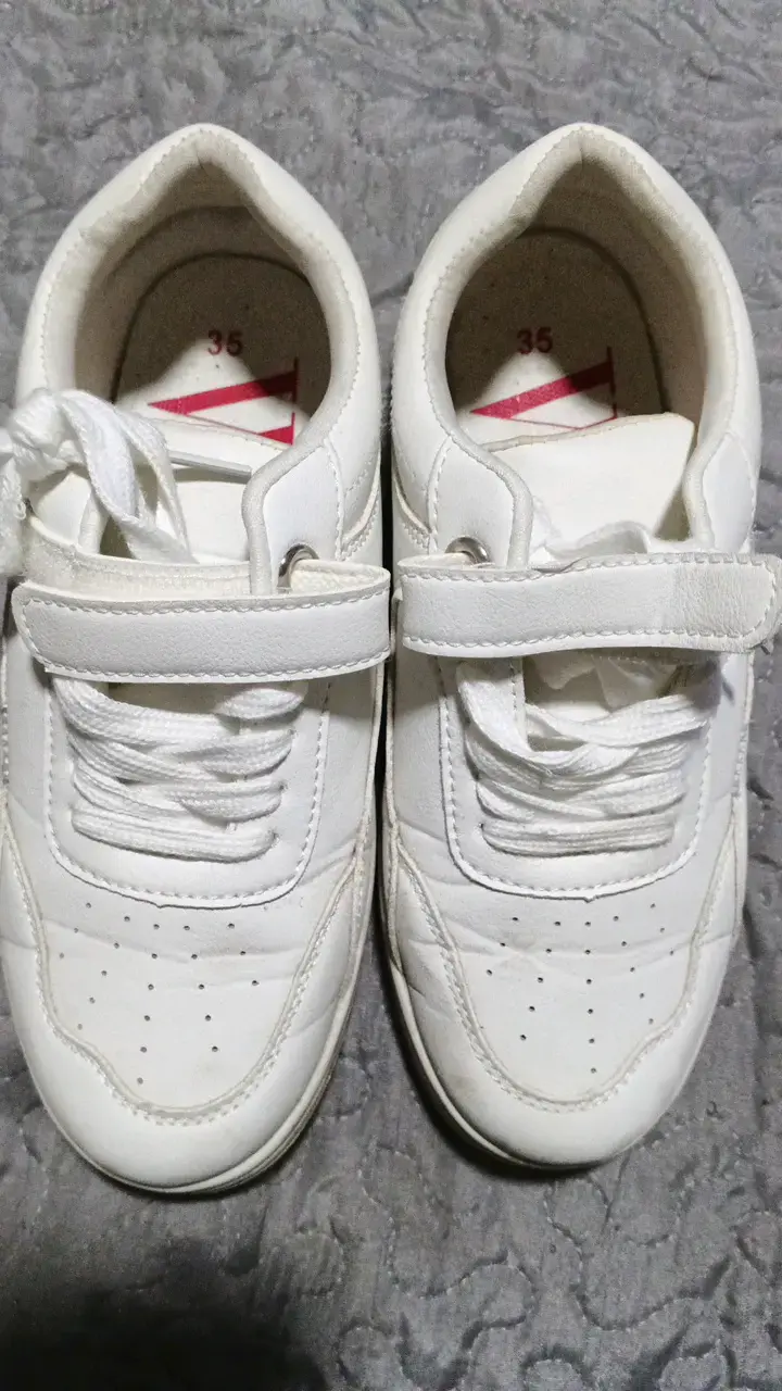 Zapatillas deportivas blancas talla 35