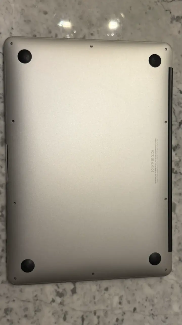 MacBook Air 13 pulgadas 2017 con cargador - 6